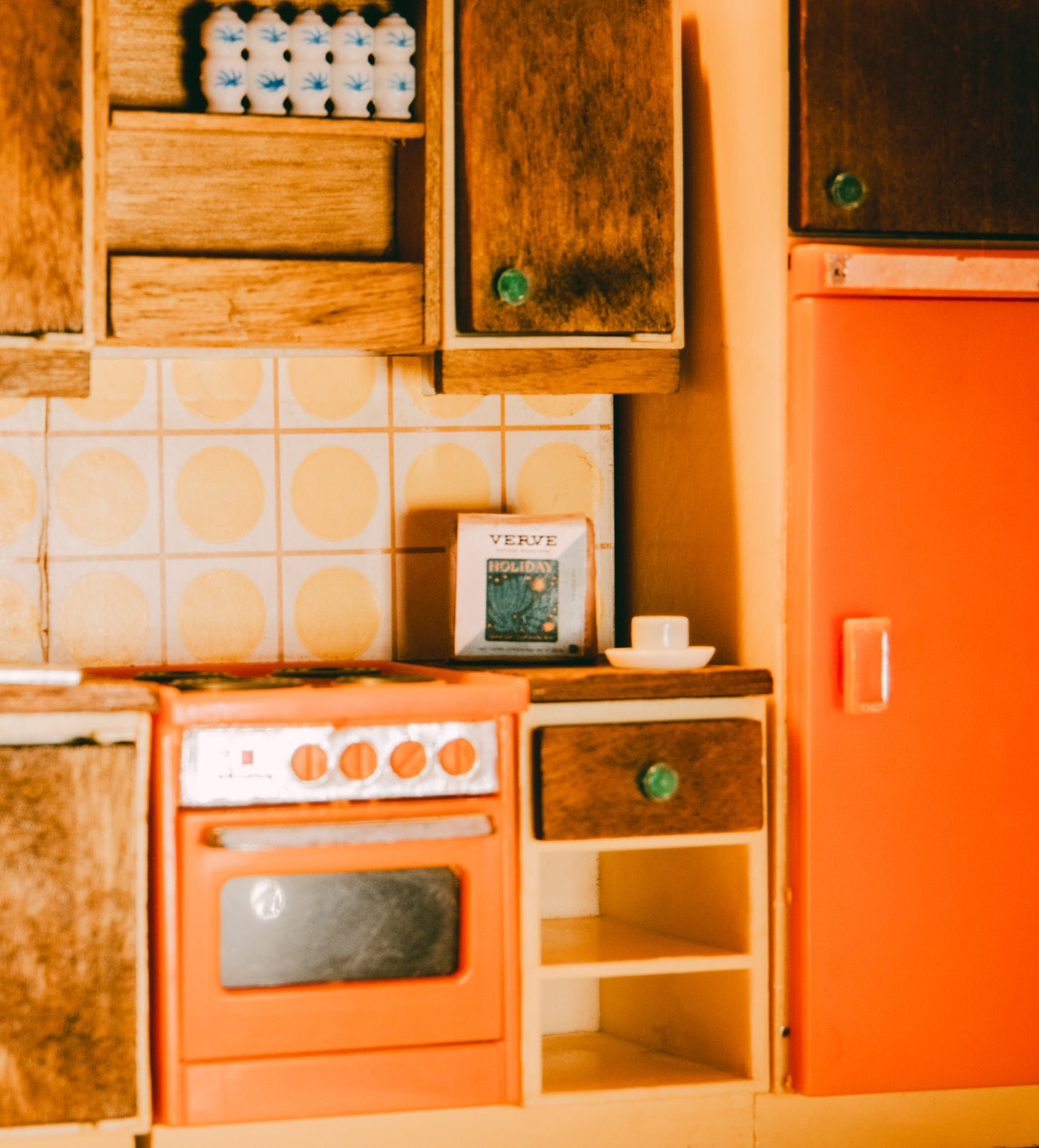 Holiday Craft Instant Coffee miniature campaign in kitchen