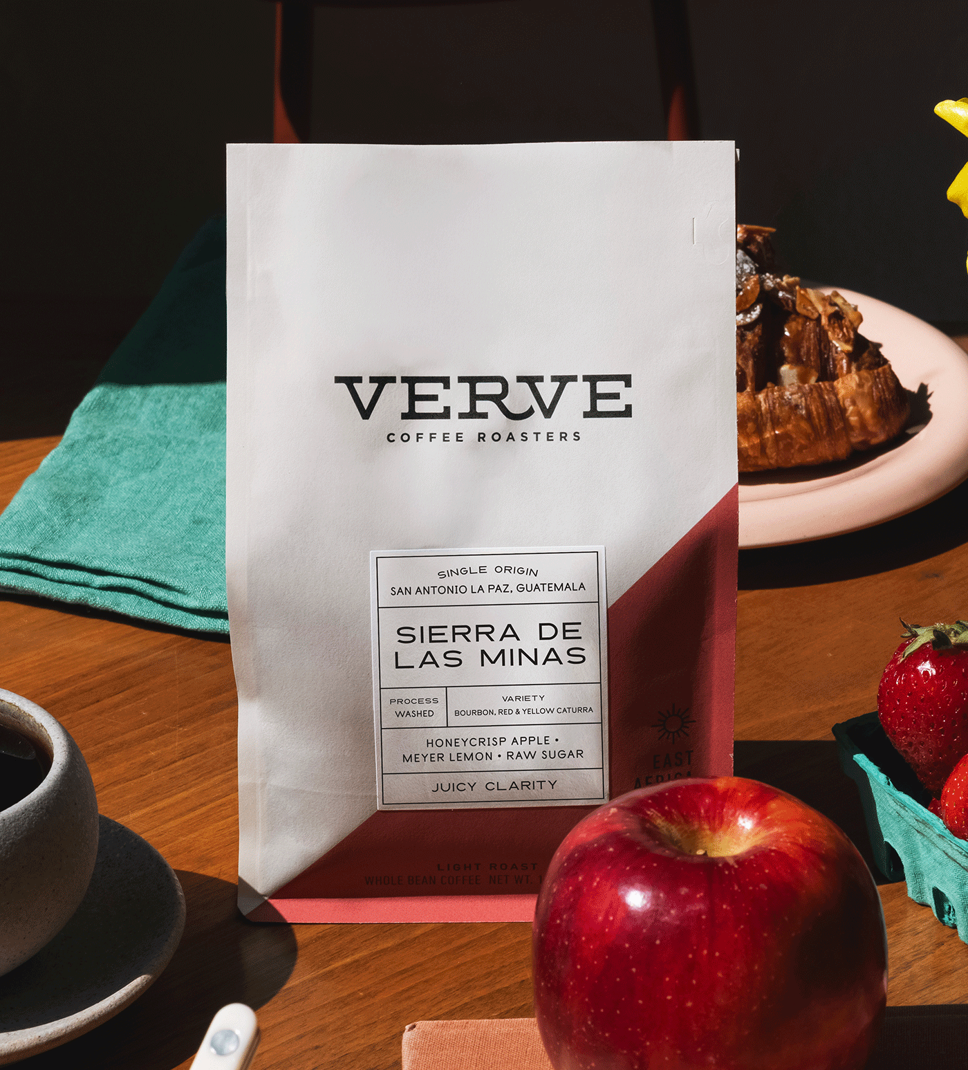 Verve Coffee Roasters - Sierra De Las Minas - Single Origin - San Antonio La Paz, Guatemala - Process: Washed - Variety: Bourbon, Red & Yellow Caturra - Tasting Notes: Honeycrisp Apple, Meyer Lemon, Raw Sugar - Juicy Clarity - Latin America -Seasonal - Direct Trade - Light Roast